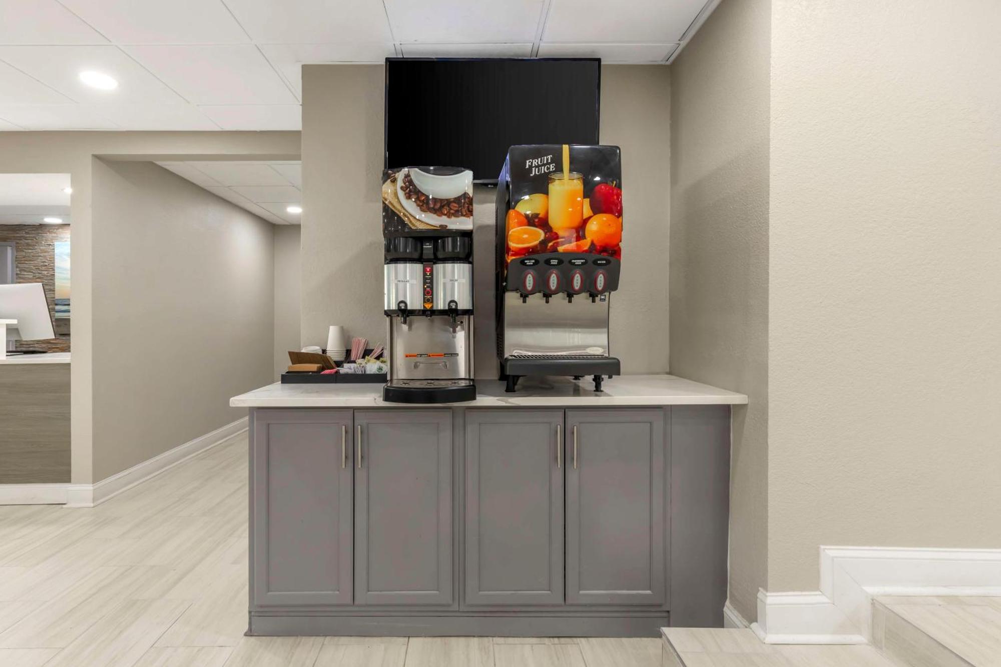 Best Western Salisbury Plaza מראה חיצוני תמונה